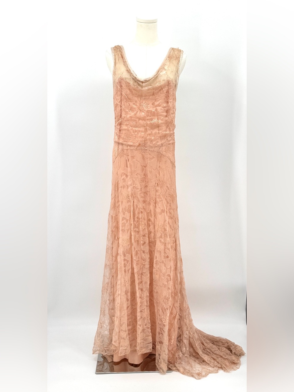Antique 1930 Lace Silk Formal Dress with Train - Picture 11 of 12